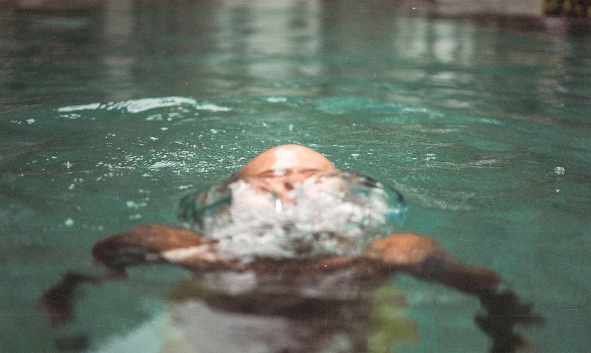 Comparison chart showing water aerobics weight loss deep water vs land workouts